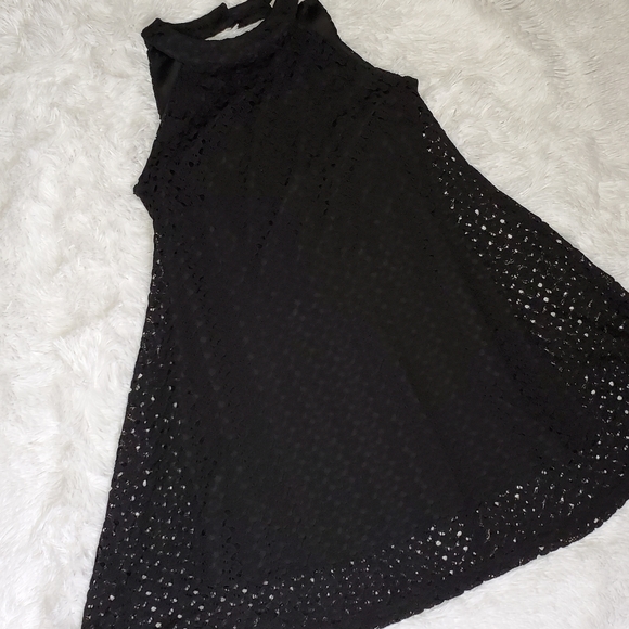 ROXBERI ARIANA BLACK LACE OPEN BACK ALINE DRESS - Picture 7 of 8